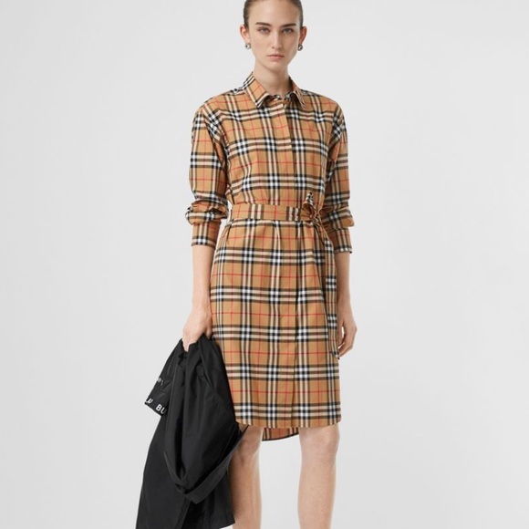 Mommy and daughter matching Burberry set - Picture 7 of 8